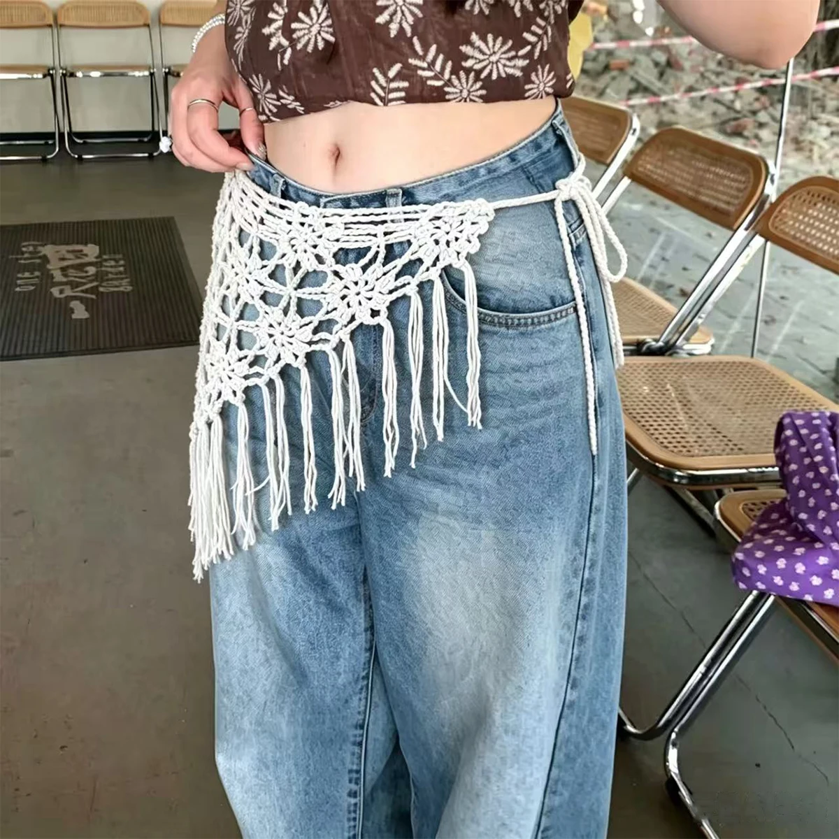 Boho Style Hand Hook Fringe Waist Scarf, Beach Vacation Hollow Out Bikini Cover-Up, Casual Plain Tie-Up Beach Towel
Boho Style Hand Hook Fringe Waist Scarf, Beach Vacation Hollow Out Bikini Cover-Up, Casual Plain Tie-Up Beach Towel