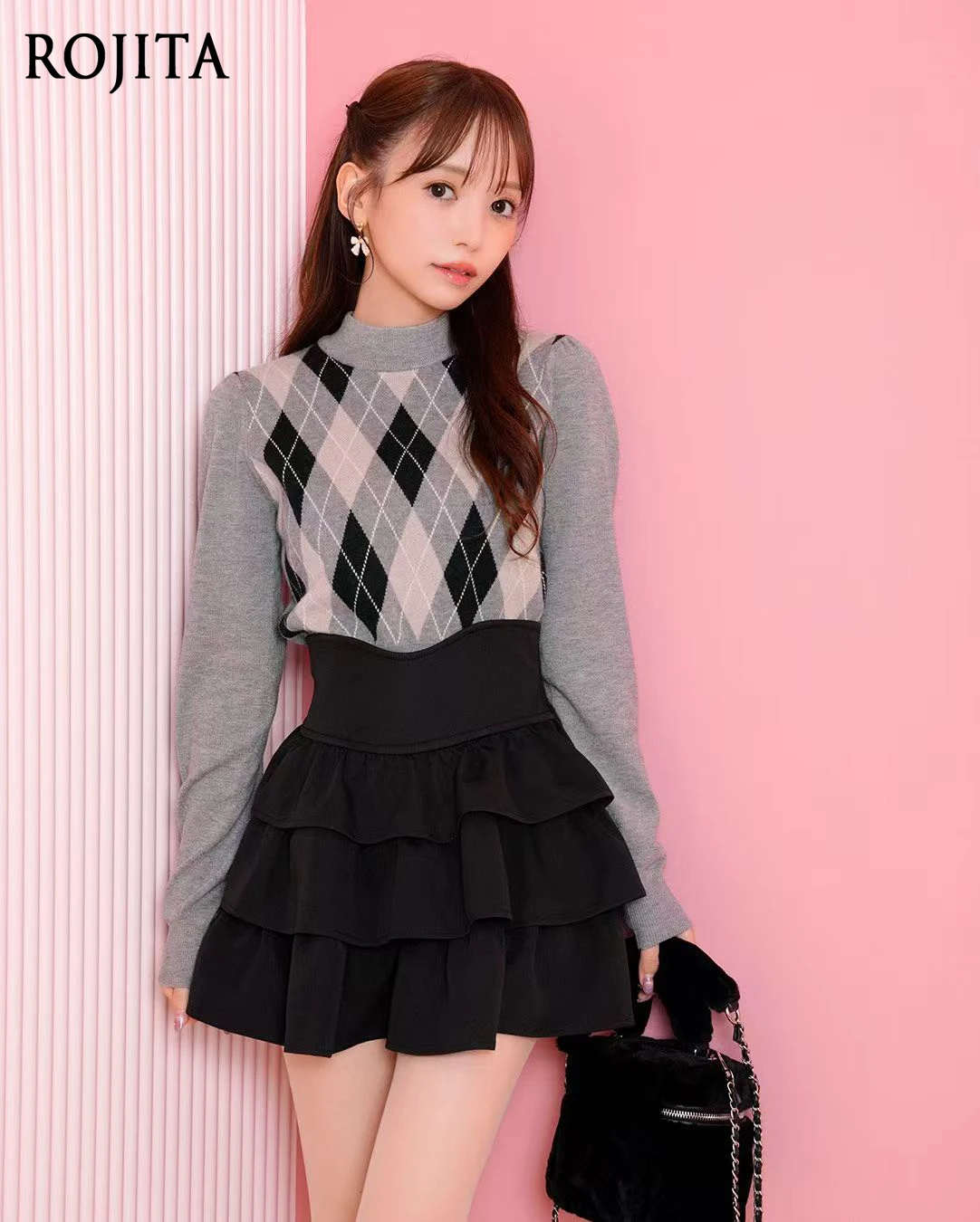 Sweet Three-layer Cake Skirt Women Black Large Hem Half Skirt Lace High Waist Lolita Skirt
Sweet Three-layer Cake Skirt Women Black Large Hem Half Skirt Lace High Waist Lolita Skirt