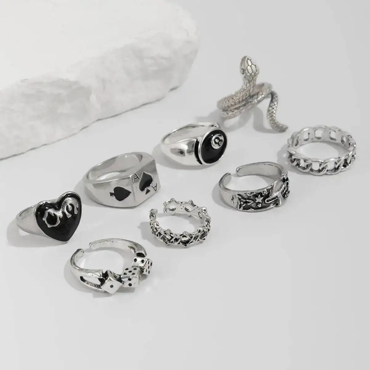 IngeSight.Z Vintage 8Pcs/set Dice Love Heart Ring Women Gothic Creative Silver Color Metal Finger Rings Jewelry Halloween Gift
IngeSight.Z Vintage 8Pcs/set Dice Love Heart Ring Women Gothic Creative Silver Color Metal Finger Rings Jewelry Halloween Gift