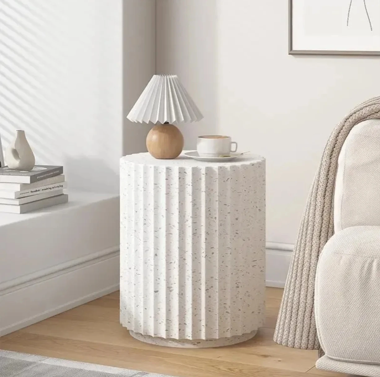 Modern Cream Style Creative Light Luxury Indoor Storage Bedside Sofa Side Table For Living Room Bedroom Creative Design
Modern Cream Style Creative Light Luxury Indoor Storage Bedside Sofa Side Table For Living Room Bedroom Creative Design
