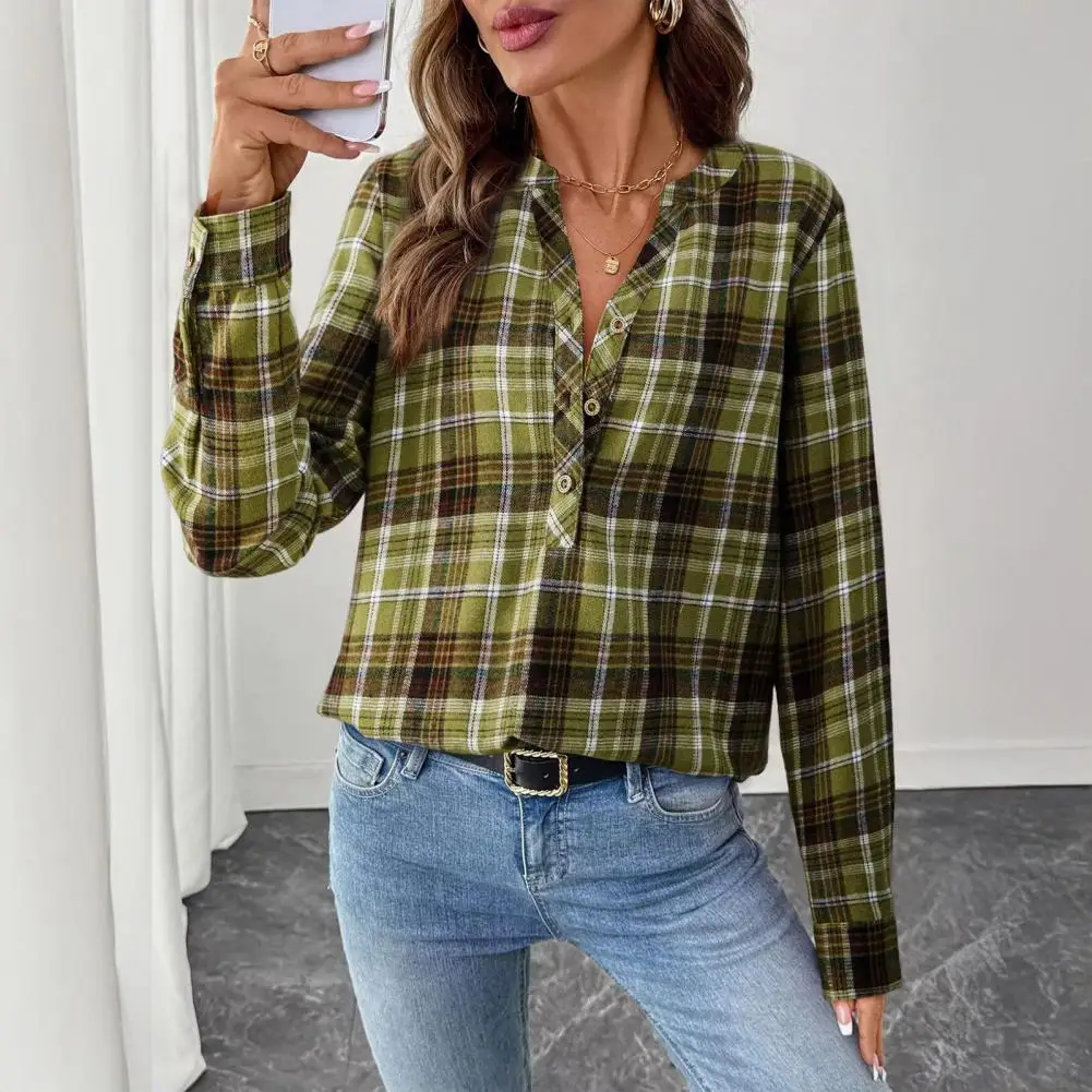 Long Sleeve Shirt V-neck Women Tops Women’s Plaid Shirt V Neck Pullover Long Sleeve Office Top with Half Placket Buttons
Long Sleeve Shirt V-neck Women Tops Women’s Plaid Shirt V Neck Pullover Long Sleeve Office Top with Half Placket Buttons