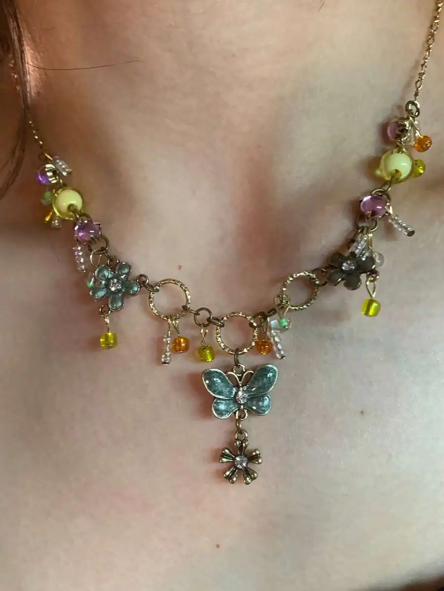 Vintage Bohemian Butterfly Flower Beaded Necklace Multi Color Rhinestone Pendant For Women
Vintage Bohemian Butterfly Flower Beaded Necklace Multi Color Rhinestone Pendant For Women