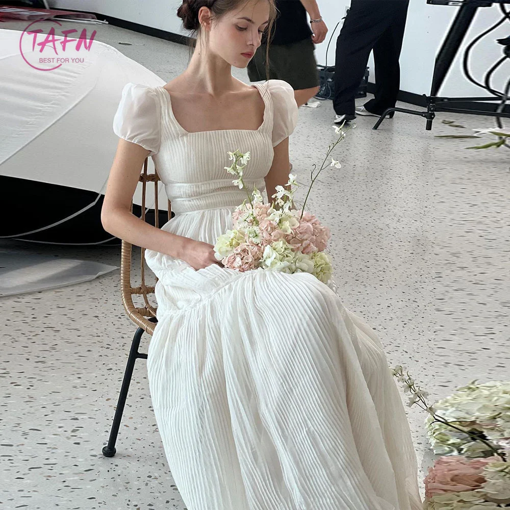 TAFN Korea Simple Wedding Reception Dresses Square Collar Short Sleeves Photo Shoot A-line Bridal Gown Elegant Evening Dresses
TAFN Korea Simple Wedding Reception Dresses Square Collar Short Sleeves Photo Shoot A-line Bridal Gown Elegant Evening Dresses
