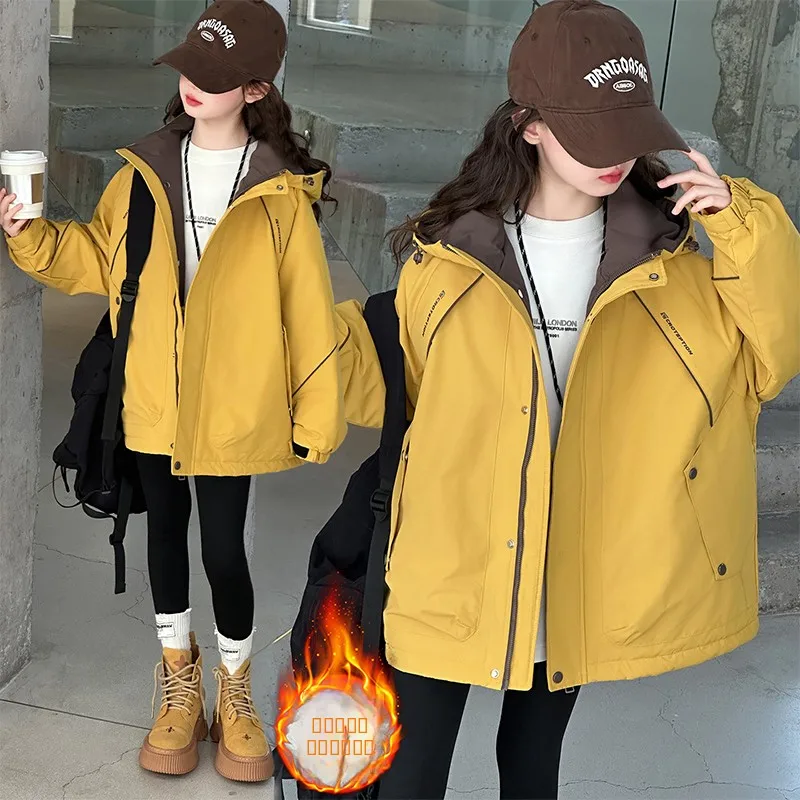 Утепленное хлопковое пальто для девочек, зимнее, повседневное, приталенное, с длинными рукавами, на молнии, средней длины, с капюшоном, для детей
Утепленное хлопковое пальто для девочек, зимнее, повседневное, приталенное, с длинными рукавами, на молнии, средней длины, с капюшоном, для детей