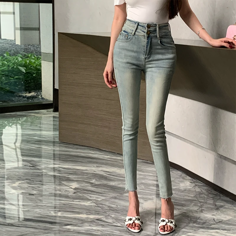 Sexy Dongdaemun Multicolor High Waist Two Button Denim Tight Elastic Slimming Jeans Cotton Stretch Denim Pants for Women
Sexy Dongdaemun Multicolor High Waist Two Button Denim Tight Elastic Slimming Jeans Cotton Stretch Denim Pants for Women