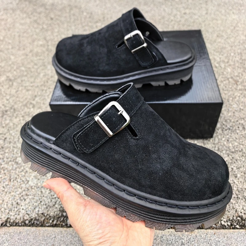 Fashion Big Leather Casual Slippers Non Slip Beach Shoes Men's Slippers Classic Clogs Shoes Summer Half Slippers for Men
Fashion Big Leather Casual Slippers Non Slip Beach Shoes Men's Slippers Classic Clogs Shoes Summer Half Slippers for Men