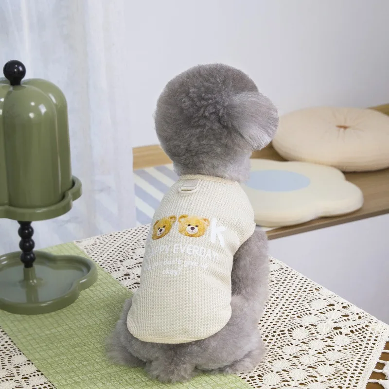 Pet Clothes Dog and Cat Clothes Teddy Dog New Spring and Summer Pet Clothing Bear Pattern T-shirt Pet Product Polyester Vests
Pet Clothes Dog and Cat Clothes Teddy Dog New Spring and Summer Pet Clothing Bear Pattern T-shirt Pet Product Polyester Vests
