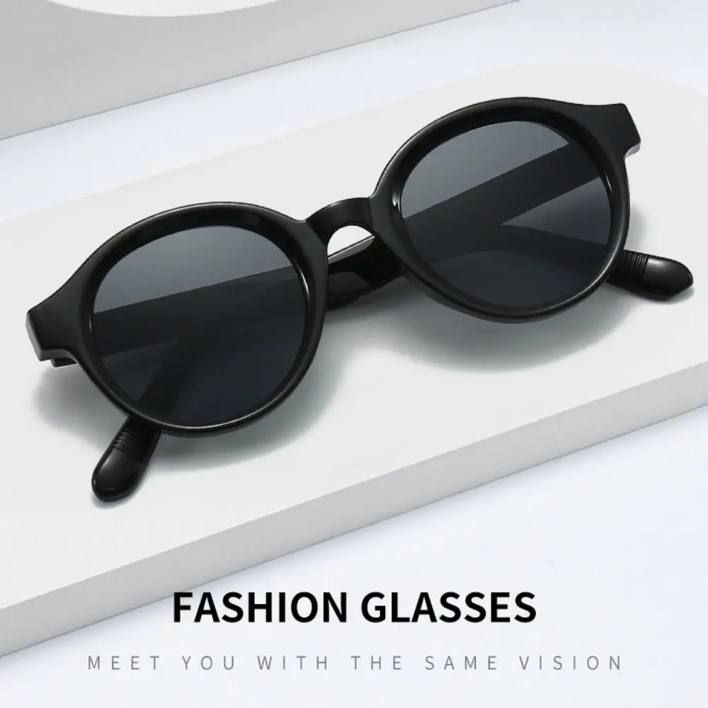Vintage Oval-shaped Frame Fashion Sunglasses UV400 Beach Travel Black Shades Streetwear Eyewear Punk Glasses Retro Sunglasses
Vintage Oval-shaped Frame Fashion Sunglasses UV400 Beach Travel Black Shades Streetwear Eyewear Punk Glasses Retro Sunglasses