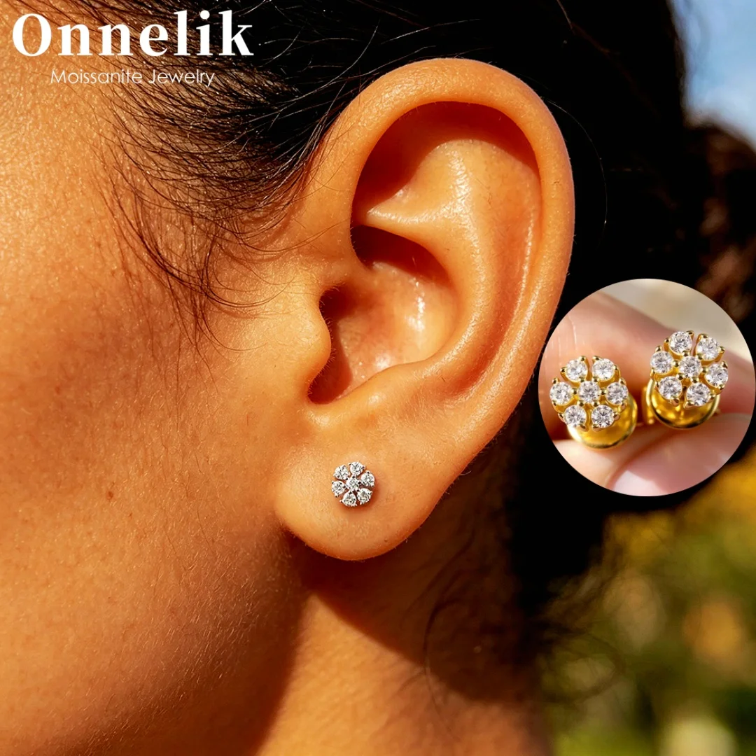 Onnelik 0.015CT Moissanite Stud Earrings 1.5mm 925 Sterling Silver White/Yellow Gold Plated Sparkling Fine Jewelry for Women
Onnelik 0.015CT Moissanite Stud Earrings 1.5mm 925 Sterling Silver White/Yellow Gold Plated Sparkling Fine Jewelry for Women