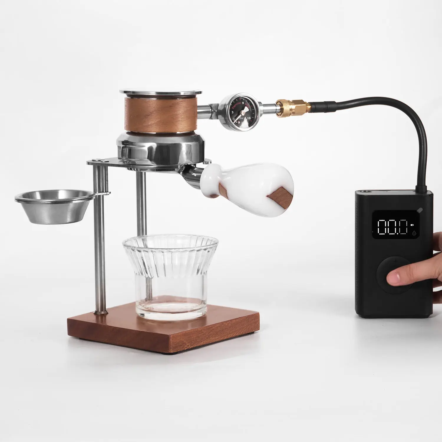 Pneumatic Coffee Machine Portable Manual Home Outdoor Air Pump Air Pressure Extraction Espresso Semi-automatic Coffee Maker
Pneumatic Coffee Machine Portable Manual Home Outdoor Air Pump Air Pressure Extraction Espresso Semi-automatic Coffee Maker