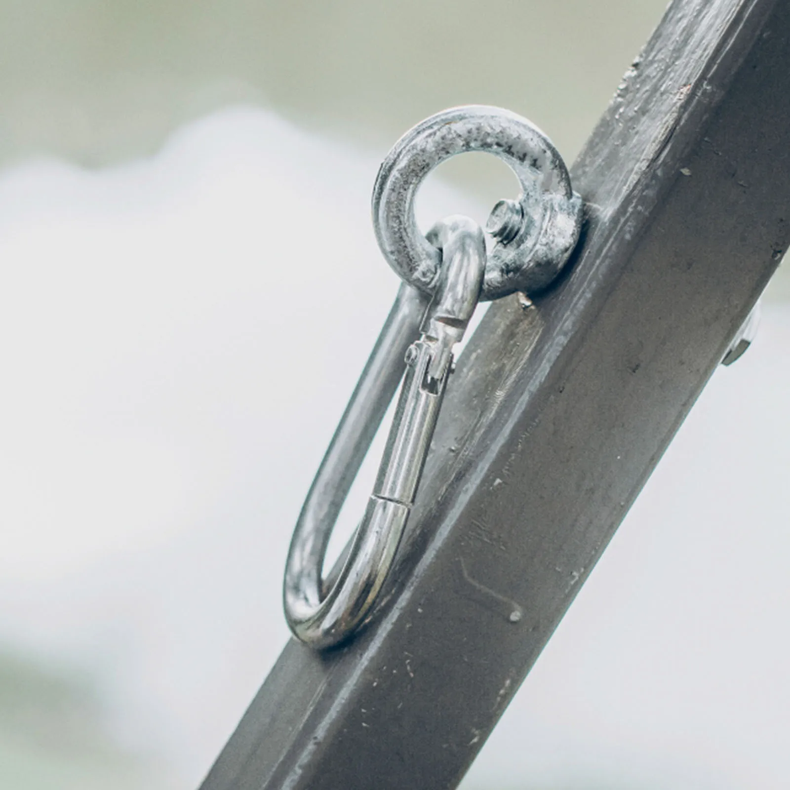 1Set Hammock Hanger Hooks Heavy Duty Stainless Steel Pad Eyes Plate Snap Carabiner Ceiling Mount Hanging Swing Chair Supplies
1Set Hammock Hanger Hooks Heavy Duty Stainless Steel Pad Eyes Plate Snap Carabiner Ceiling Mount Hanging Swing Chair Supplies