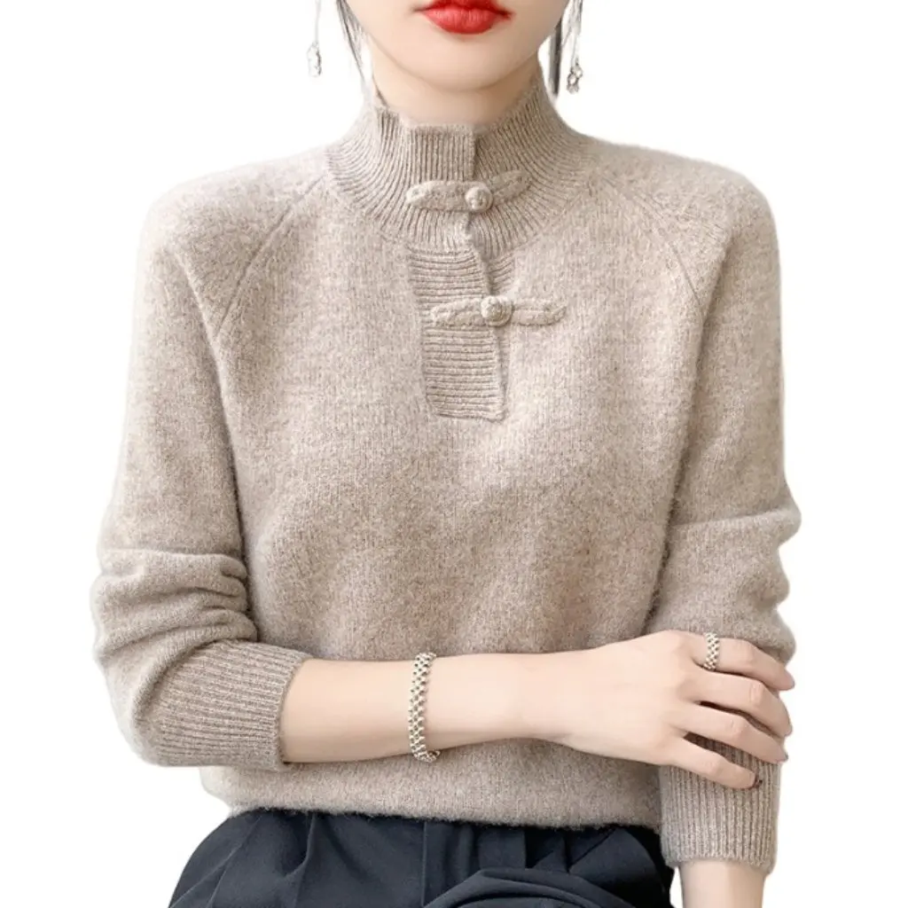 Женский вязаный кашемировый свитер в стиле ретро, водолазка свободного покроя из 100% шерсти с пряжкой в китайском стиле
Женский вязаный кашемировый свитер в стиле ретро, водолазка свободного покроя из 100% шерсти с пряжкой в китайском стиле