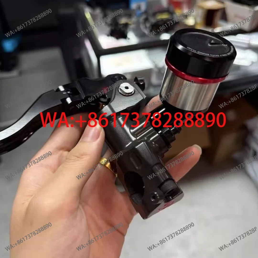 Oil pot Domestic integrated push-up titanium alloy pump oil cup Electric friction modified brake universal
Oil pot Domestic integrated push-up titanium alloy pump oil cup Electric friction modified brake universal