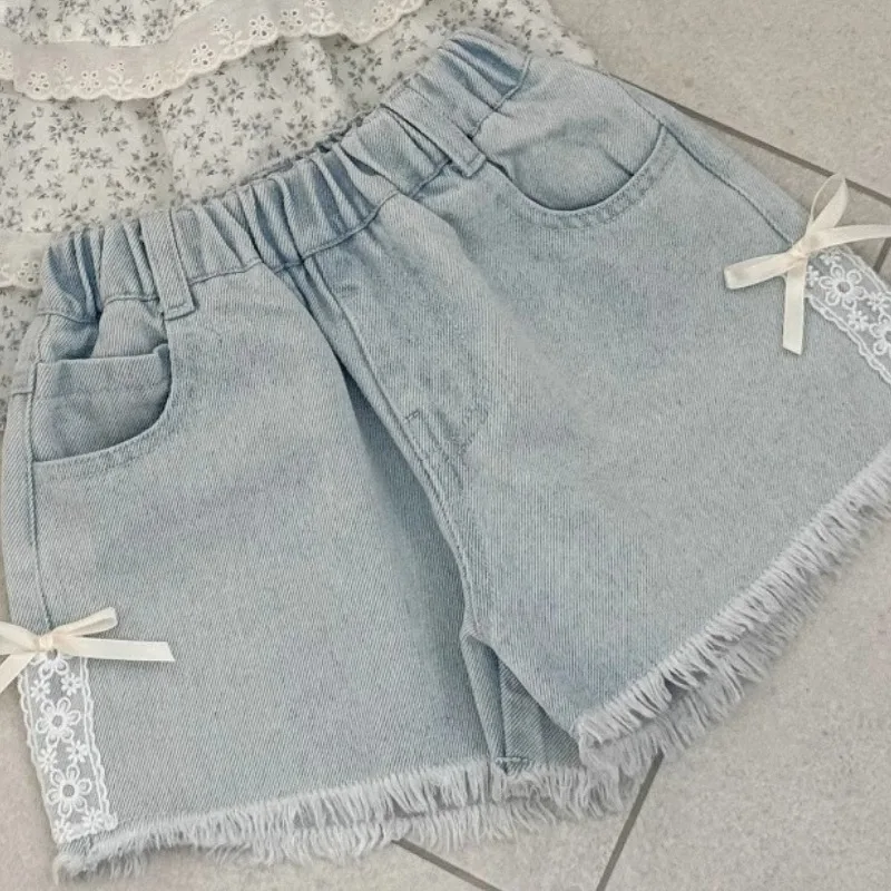 Girls' Korean Shorts 2025 Summer New Style Children's Stylish and Versatile Countryside Lace Bow Denim Shorts
Girls' Korean Shorts 2025 Summer New Style Children's Stylish and Versatile Countryside Lace Bow Denim Shorts