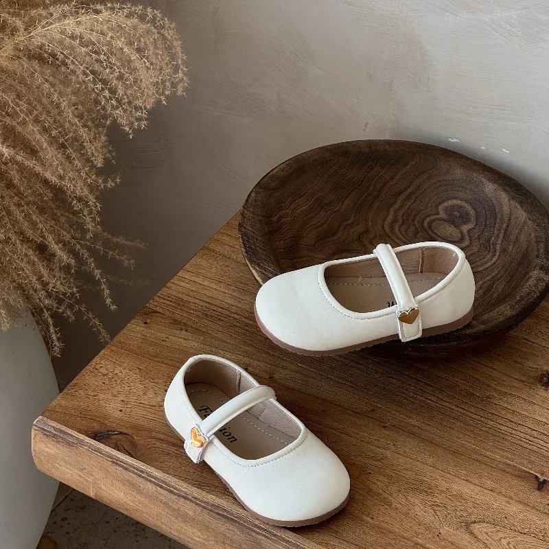 Kids Party Wedding Shoes for Girls 2025 New Autumn Toddler Ballet Flats Soft Sole Simple Chic First Walker Outdoor Walking Shoes
Kids Party Wedding Shoes for Girls 2025 New Autumn Toddler Ballet Flats Soft Sole Simple Chic First Walker Outdoor Walking Shoes