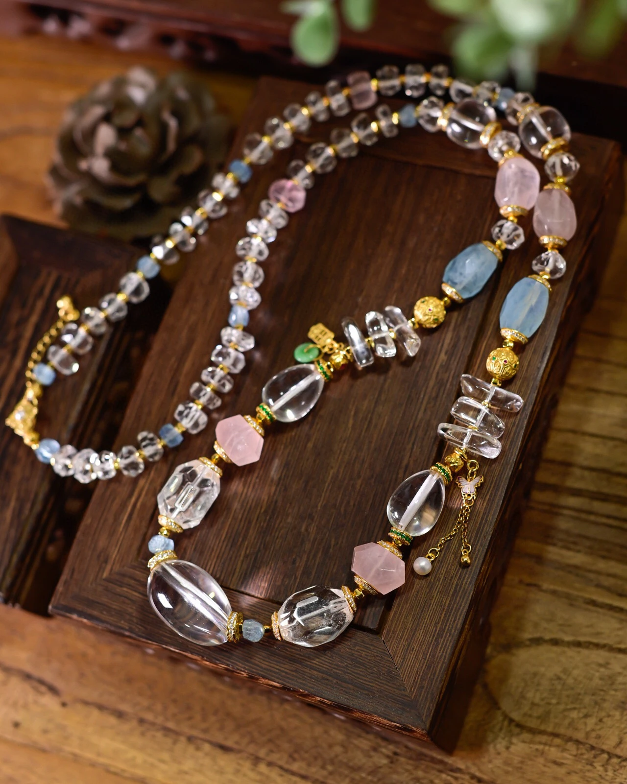 Ожерелье из натурального камня произвольной формы с покрытием S925 с аквамарином и розовым кварцем, ювелирные изделия из нескольких драгоценных камней
Ожерелье из натурального камня произвольной формы с покрытием S925 с аквамарином и розовым кварцем, ювелирные изделия из нескольких драгоценных камней