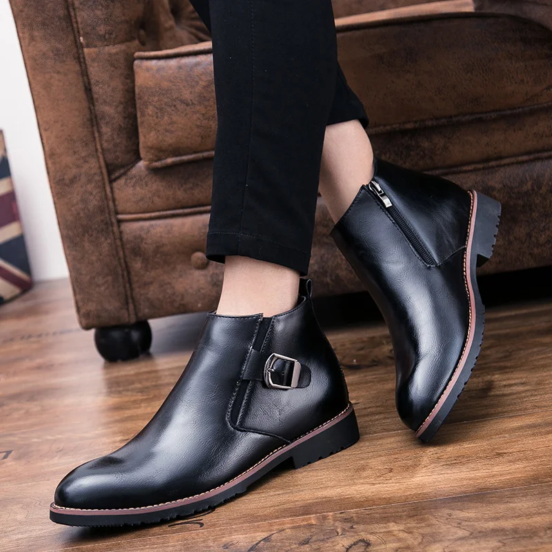 Classic Black Men's Autumn Comfortable Side Zipper High Top Leather Shoes Fashion Brand Men Breathable and Non Slip Short Boots
Classic Black Men's Autumn Comfortable Side Zipper High Top Leather Shoes Fashion Brand Men Breathable and Non Slip Short Boots