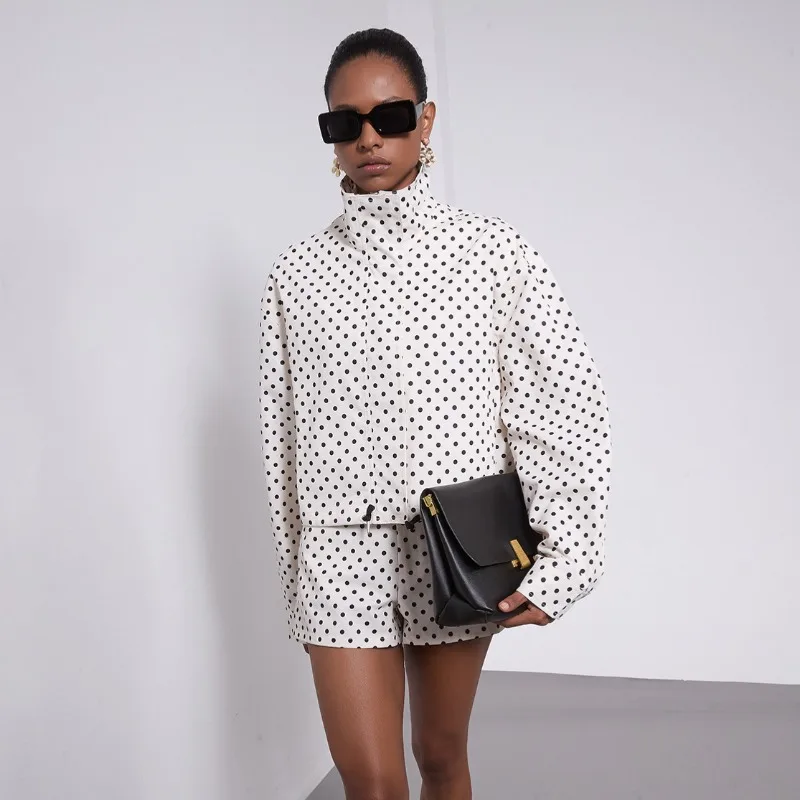 2025 New Autumn Fashion Loose Women Dots Crop Coats Jacket Stand Loose Leisure Long Sleeves Women Jacket
2025 New Autumn Fashion Loose Women Dots Crop Coats Jacket Stand Loose Leisure Long Sleeves Women Jacket