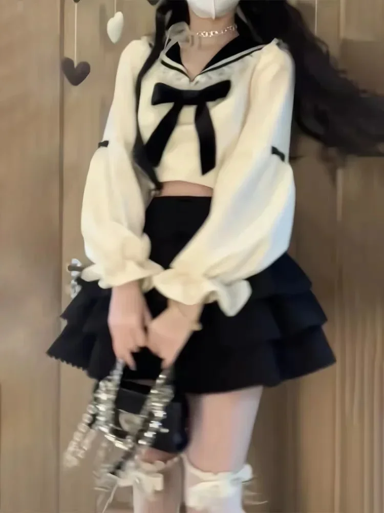 Autumn Preppy Style New Two Piece Set Women Y2k Bow Kawaii Mini Skirt Suit Female Korean Fashion Vinatage Casual Princess Set
Autumn Preppy Style New Two Piece Set Women Y2k Bow Kawaii Mini Skirt Suit Female Korean Fashion Vinatage Casual Princess Set