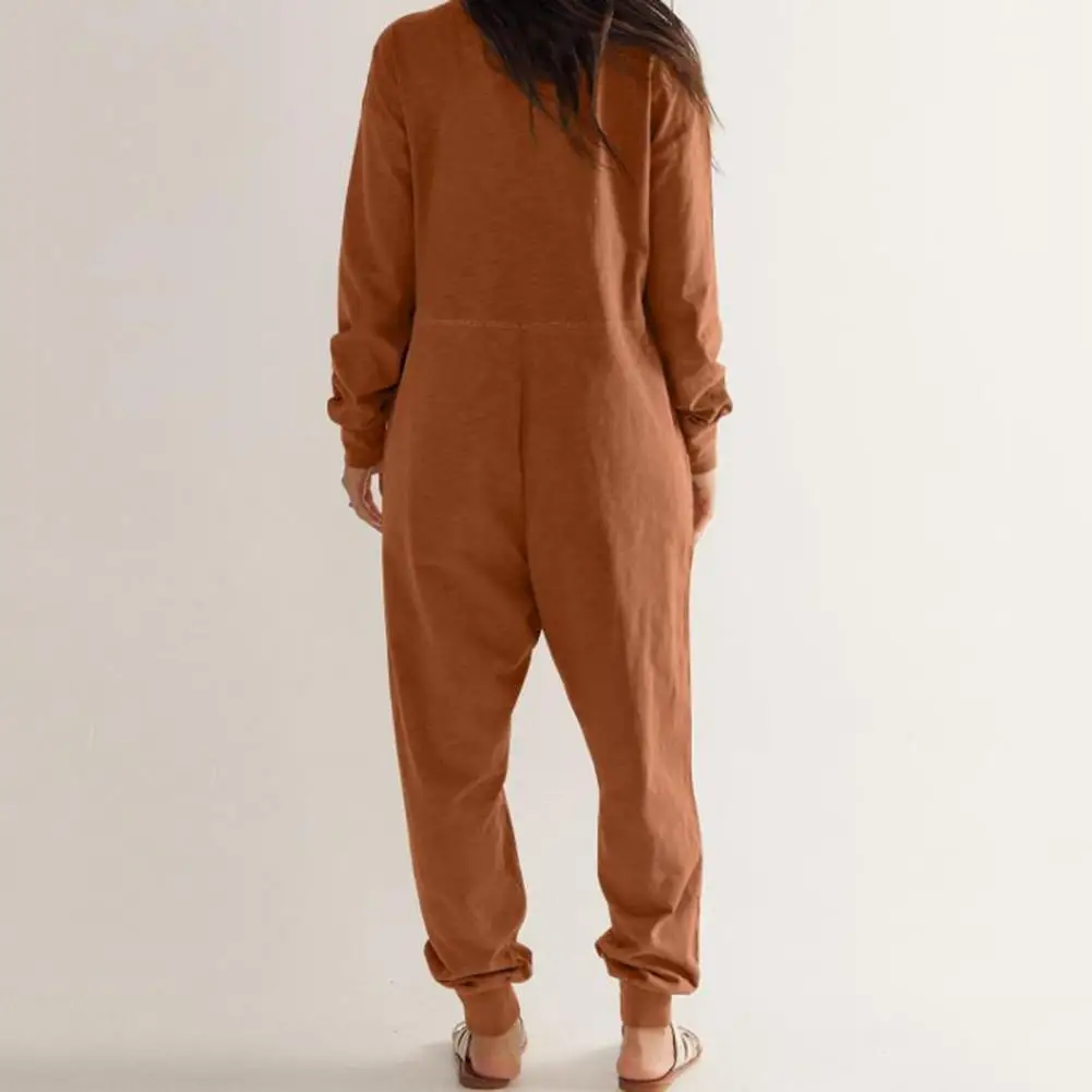 Women Long Sleeve Jumpsuit All-day Comfort Jumpsuit Cozy V-neck Jumpsuit with Pockets for Women Loose Fit Solid Color Winter
Women Long Sleeve Jumpsuit All-day Comfort Jumpsuit Cozy V-neck Jumpsuit with Pockets for Women Loose Fit Solid Color Winter