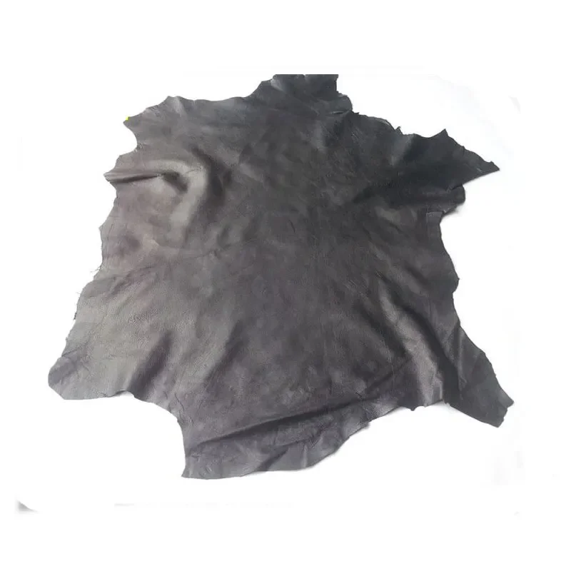 Цельная черная натуральная мягкая овечья кожа для одежды из кожи
Цельная черная натуральная мягкая овечья кожа для одежды из кожи