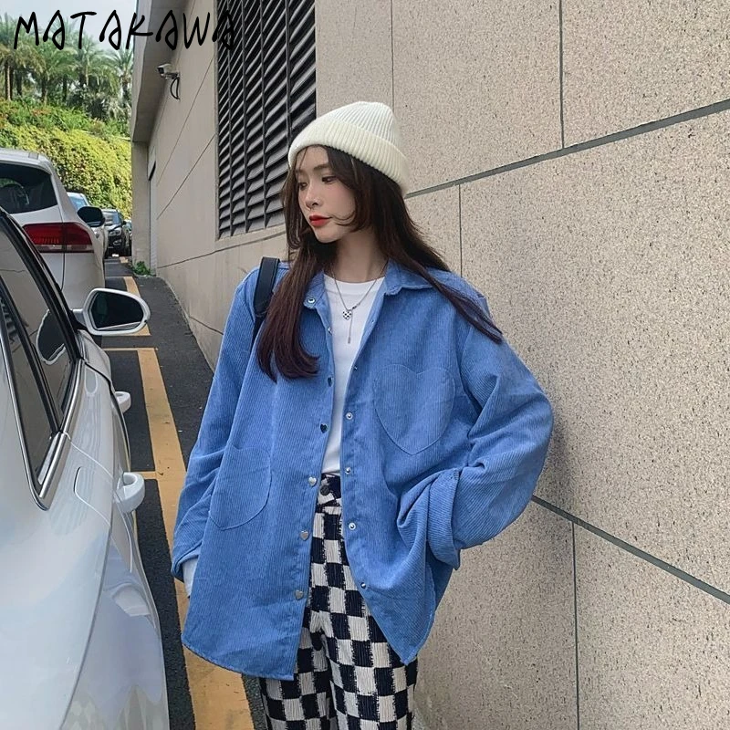 Matakawa Corduroy Shirts&blouses Women Tops Solid Blue Autumn Winter Y2k Blusas Mujer Japanese Style Vintage Loose Camisas
Matakawa Corduroy Shirts&blouses Women Tops Solid Blue Autumn Winter Y2k Blusas Mujer Japanese Style Vintage Loose Camisas