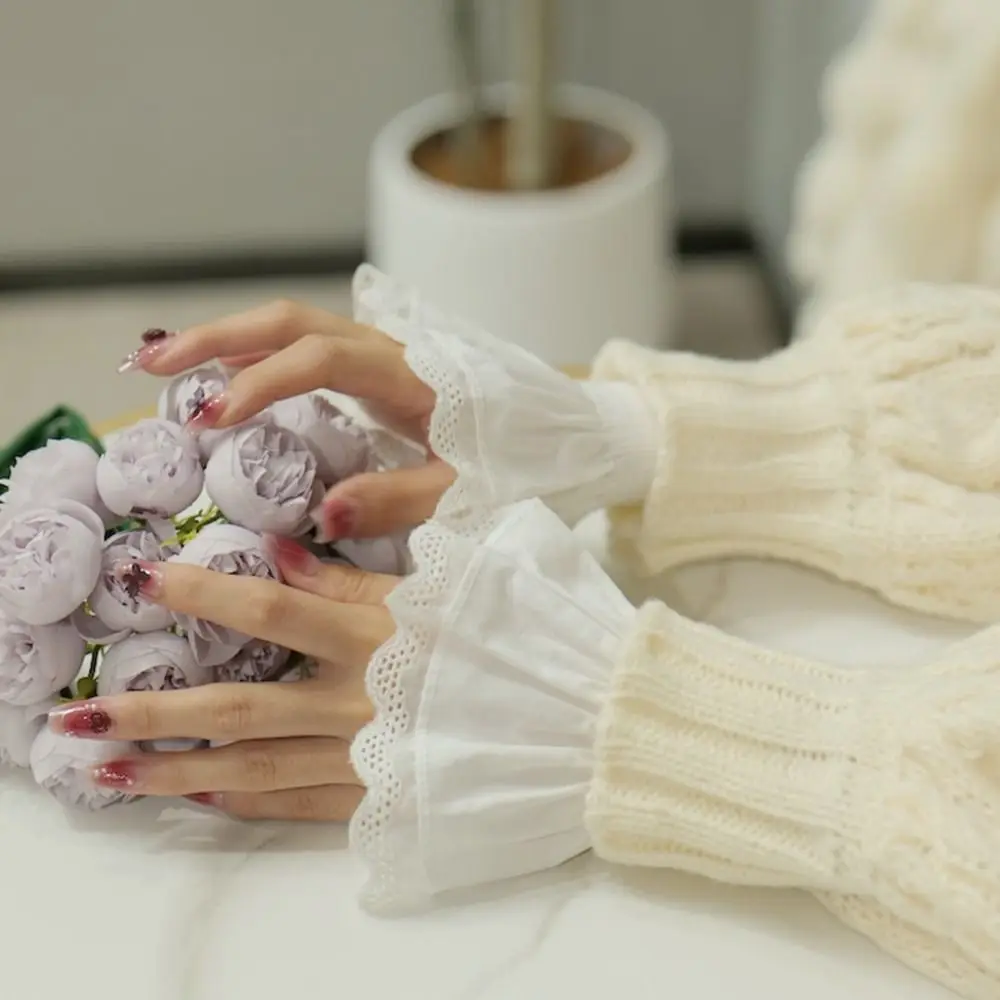 New Cotton Fake Cuff Detachable White Wrist Cuff Lace Cuff Women
New Cotton Fake Cuff Detachable White Wrist Cuff Lace Cuff Women