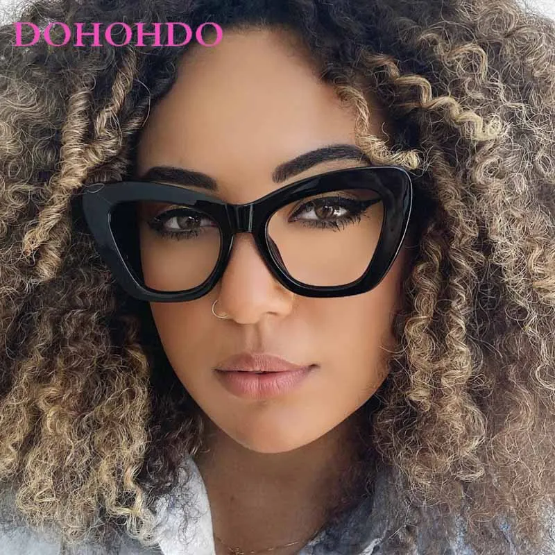 Fashion Vintage Oversized Cat Eye Sunglasses Men Women 2025 Luxury Brand Designer Outdoors Street Photography Sun Glasses UV400
Fashion Vintage Oversized Cat Eye Sunglasses Men Women 2025 Luxury Brand Designer Outdoors Street Photography Sun Glasses UV400