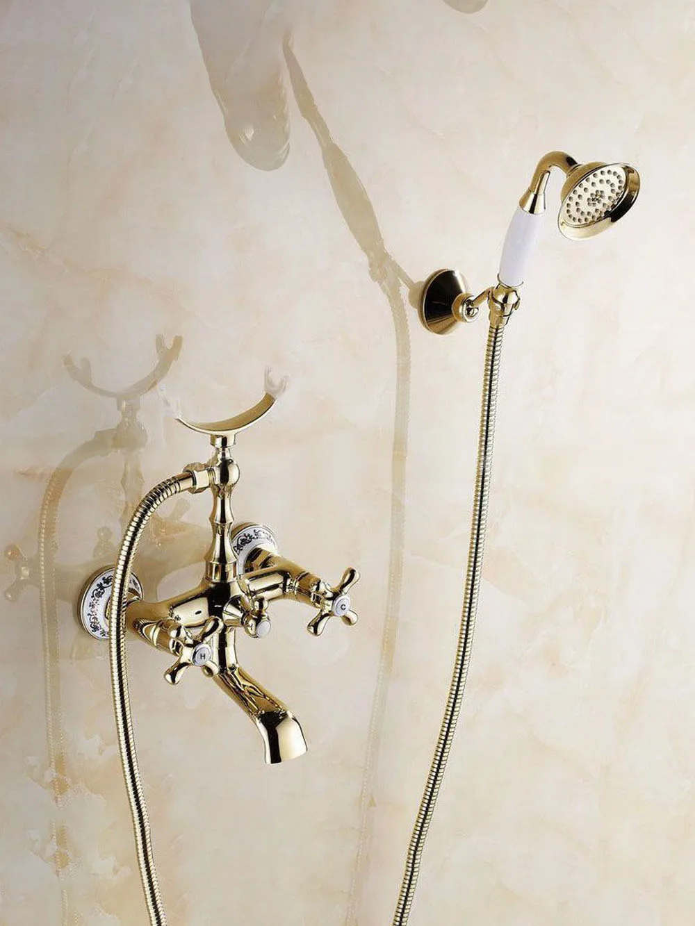 Gold Color Brass Ceramics Base Wall Mounted Clawfoot Bath Tub Faucet Mixer Tap Telephone Style Hand Held Shower Head Set ttf141
Gold Color Brass Ceramics Base Wall Mounted Clawfoot Bath Tub Faucet Mixer Tap Telephone Style Hand Held Shower Head Set ttf141