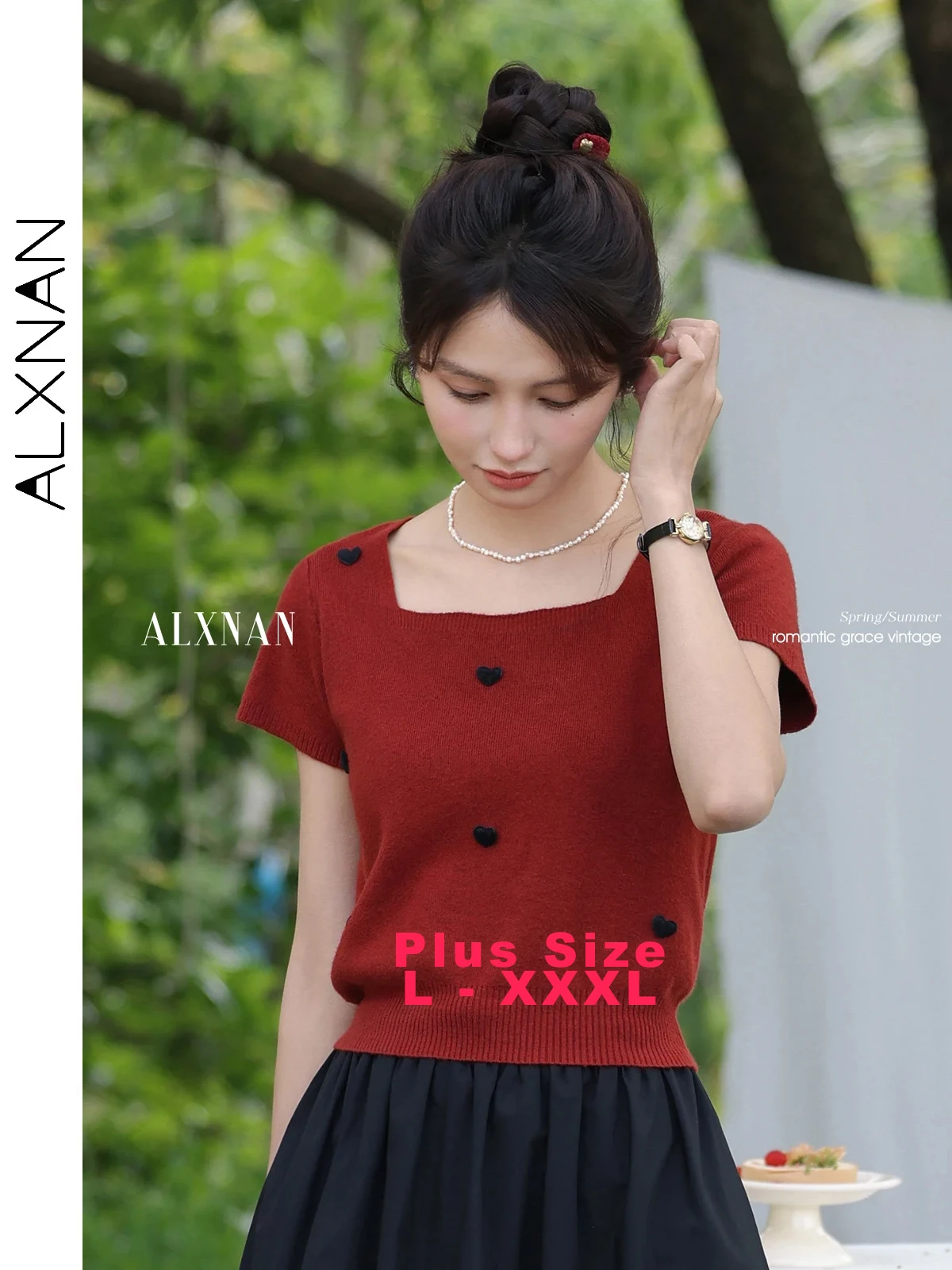 ALXNAN Plus Size Women's Red T-shirt Vintage Elegant Short T-shirt 2025 Summer Casual Office Loose-fit Knitted Top Ladies D10722
ALXNAN Plus Size Women's Red T-shirt Vintage Elegant Short T-shirt 2025 Summer Casual Office Loose-fit Knitted Top Ladies D10722