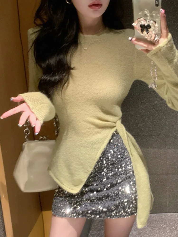 Slim Fit Knitted Base Layer Top Women's Autumn Winter Fashionable round Neck Brushed Side Slit Belted Bottoming T-Shirt
Slim Fit Knitted Base Layer Top Women's Autumn Winter Fashionable round Neck Brushed Side Slit Belted Bottoming T-Shirt