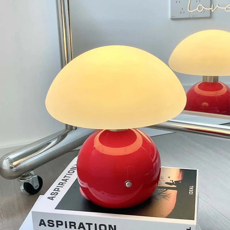 Red mushroom small table lamp cream wrought iron warm atmosphere charging night light eye protection bedroom decorative bedside
Red mushroom small table lamp cream wrought iron warm atmosphere charging night light eye protection bedroom decorative bedside