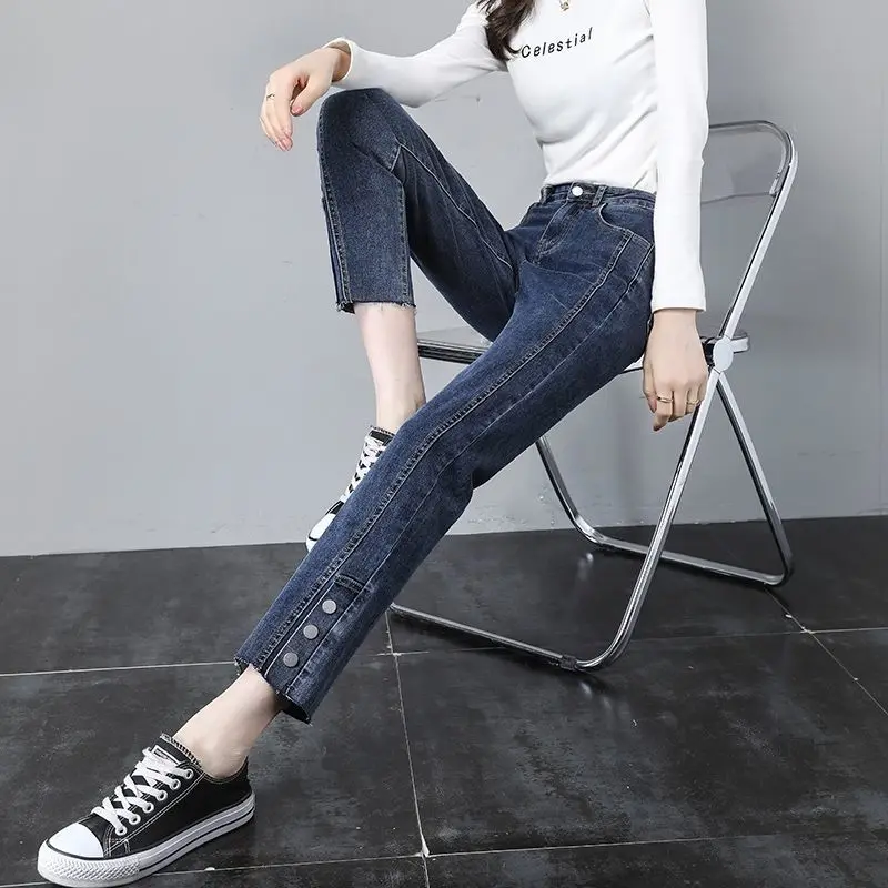 Прямые джинсы с высокой талией, женские весенне-летние повседневные универсальные свободные утягивающие брюки с девятью точками, широкие брюки небольшого размера
Прямые джинсы с высокой талией, женские весенне-летние повседневные универсальные свободные утягивающие брюки с девятью точками, широкие брюки небольшого размера