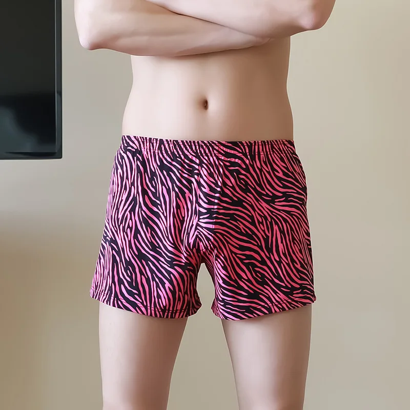 Ice Silk Arrow Pants Loose Thin Comfortable Men's Underwear Homewear Leopard Print Mid-rise Breathable Panties Sleepwear Undies
Ice Silk Arrow Pants Loose Thin Comfortable Men's Underwear Homewear Leopard Print Mid-rise Breathable Panties Sleepwear Undies