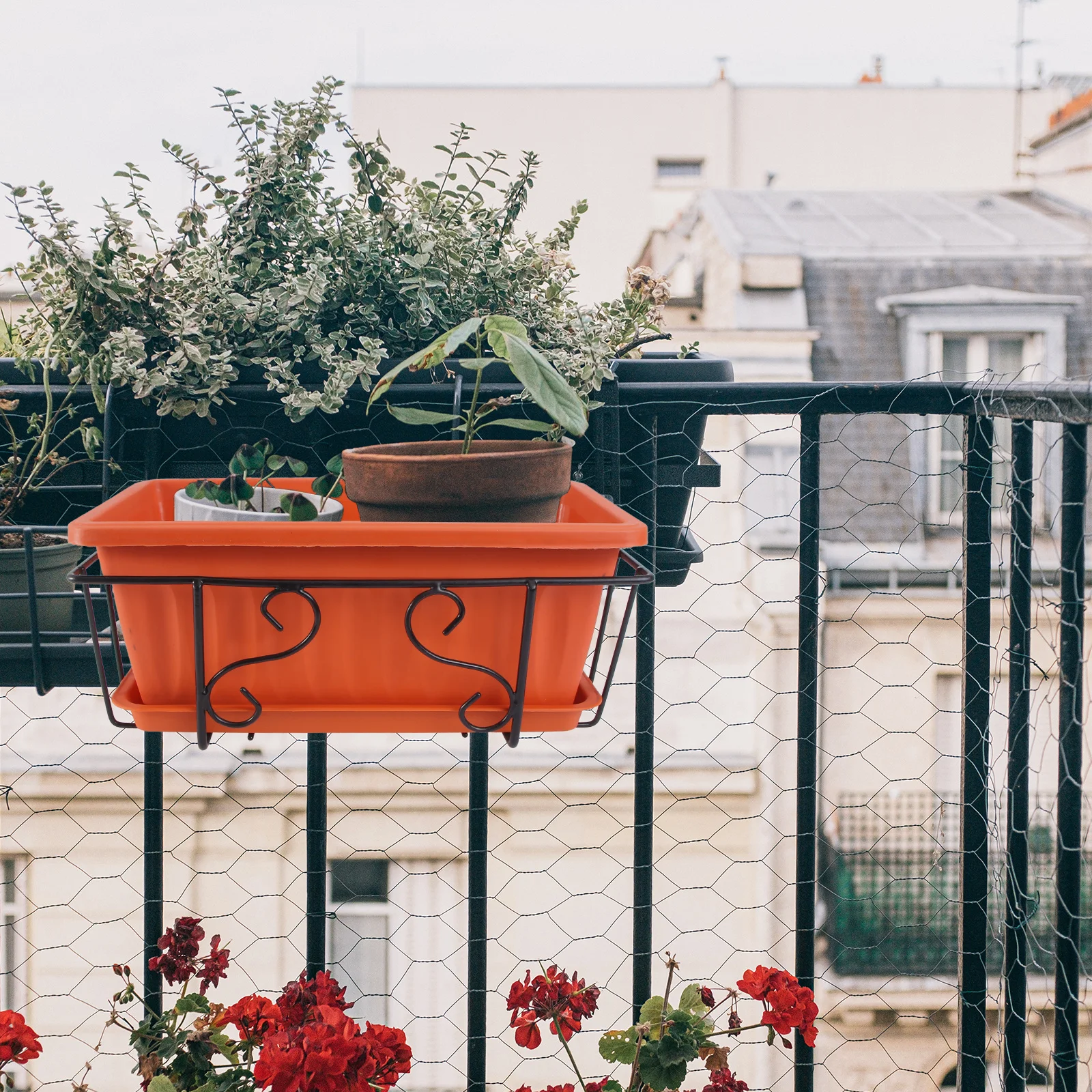 1Set Compact Hanging Flowerpot Rack Stylish Plant Pot Support for Home Office Balcony Vertical Gardening Display Shelf Garden
1Set Compact Hanging Flowerpot Rack Stylish Plant Pot Support for Home Office Balcony Vertical Gardening Display Shelf Garden