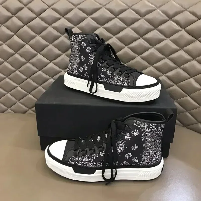 2023 Hot Cashew Flower High Top Board Amiris Shoes for Men Fashion Casual Canvas New Trend Versatile Youth Sports Black Sneakers
2023 Hot Cashew Flower High Top Board Amiris Shoes for Men Fashion Casual Canvas New Trend Versatile Youth Sports Black Sneakers