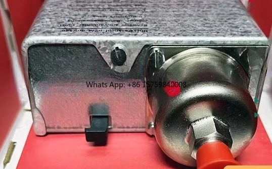 Suitable for Danfoss Oil Differential Pressure Controller Switch MP54 060B0171 0166 0167 0168 0169 0297
Suitable for Danfoss Oil Differential Pressure Controller Switch MP54 060B0171 0166 0167 0168 0169 0297