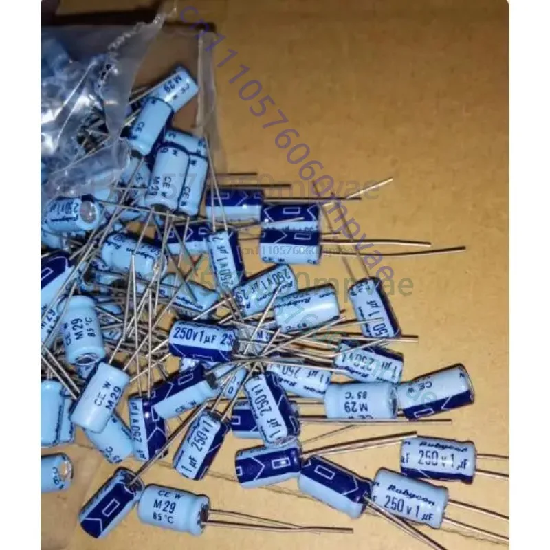 30pcs Japanese original RUBYCON 250V 1UF TWSS 6x11 CEW sky blue old audio electrolytic capacitor
30pcs Japanese original RUBYCON 250V 1UF TWSS 6x11 CEW sky blue old audio electrolytic capacitor