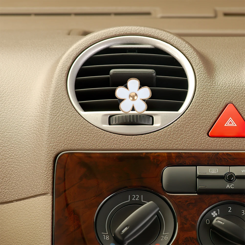 8Pcs Daisy Flower Car Air Vent Clips Decorative Air Freshener Holder Car Interior Accessories Auto Vent Diffuser Clips
8Pcs Daisy Flower Car Air Vent Clips Decorative Air Freshener Holder Car Interior Accessories Auto Vent Diffuser Clips