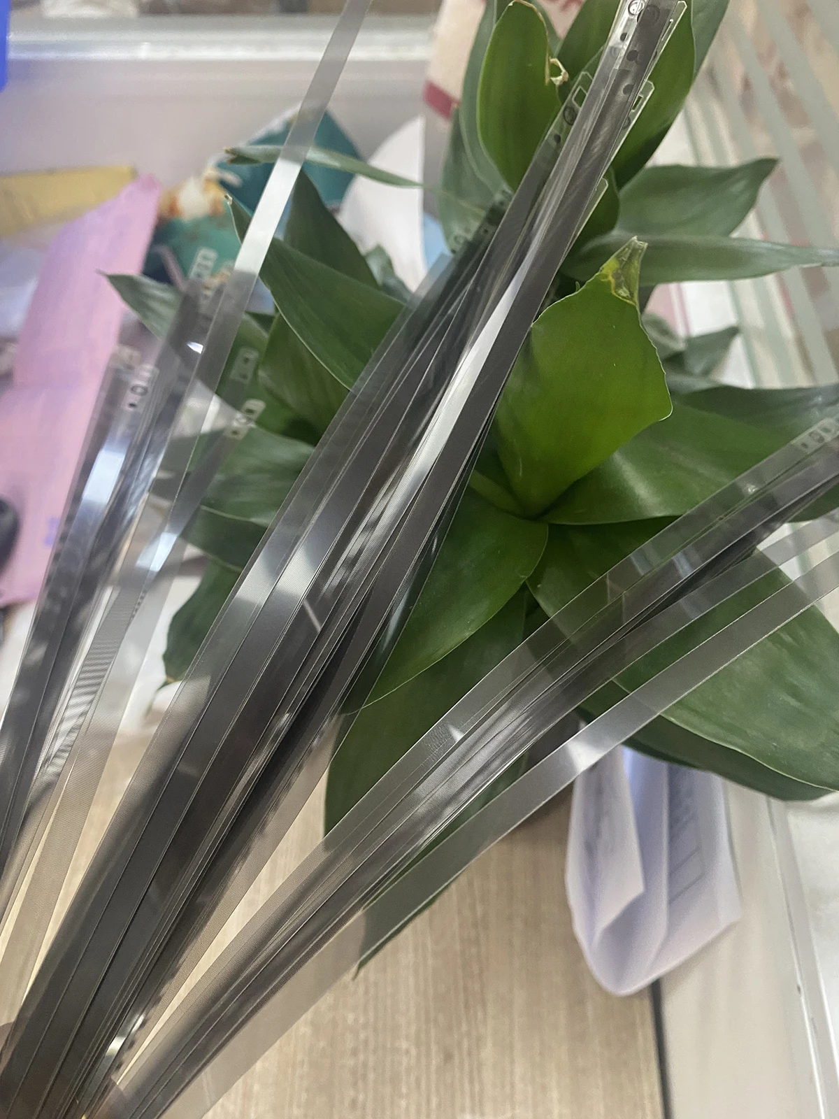 5 шт. CM751-80007 полоса кодировщика для HP OfficeJet PRO 8600 8100 8610 8620 часть принтера
5 шт. CM751-80007 полоса кодировщика для HP OfficeJet PRO 8600 8100 8610 8620 часть принтера