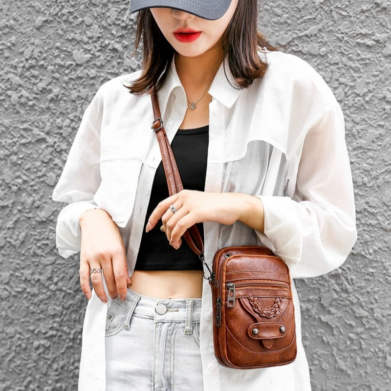 Bag Women's Crossbody 2025 New Texture Shoulder Bag Mobile Phone Bag Soft Leather Style Mature Fashion Retro Bag
Bag Women's Crossbody 2025 New Texture Shoulder Bag Mobile Phone Bag Soft Leather Style Mature Fashion Retro Bag