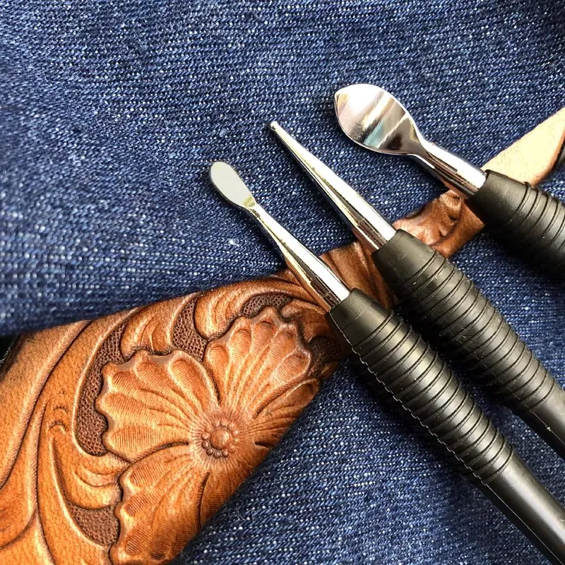 3Pcs Western Leathercraft Tool Set - Stamping Spoon, Modeling Tip & Beveler for Carving, Shaping & Embossing | DIY Craft
3Pcs Western Leathercraft Tool Set - Stamping Spoon, Modeling Tip & Beveler for Carving, Shaping & Embossing | DIY Craft