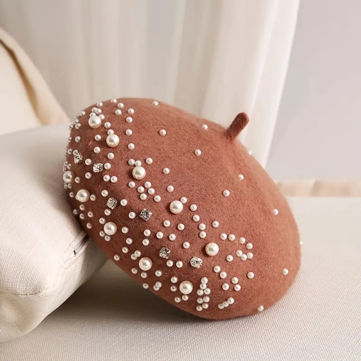 Faux Pearl Rhinestone Beret - Winter Thermal Outdoor Fashion Hat for Women Girls - Casual Style
Faux Pearl Rhinestone Beret - Winter Thermal Outdoor Fashion Hat for Women Girls - Casual Style