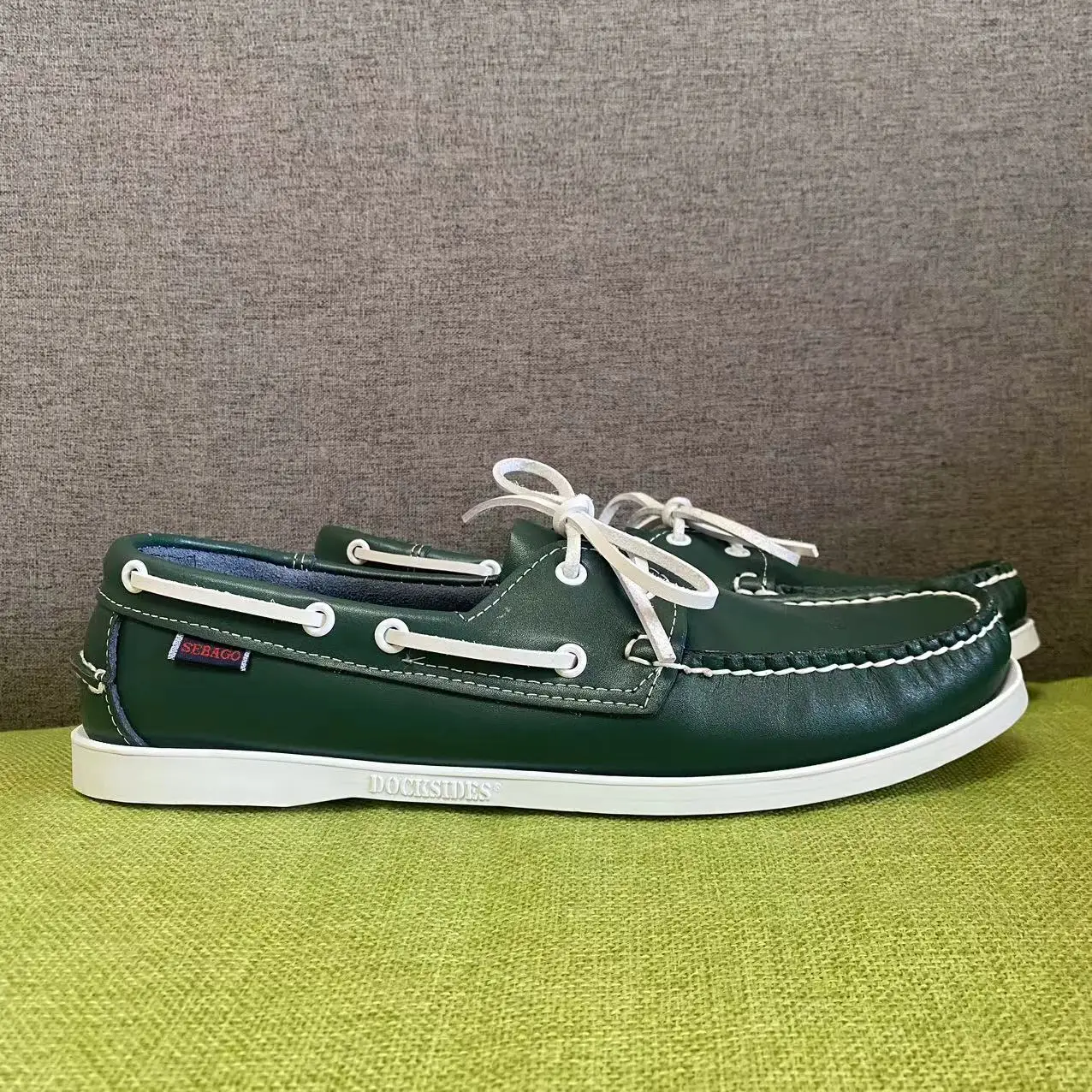 Men Homme Authentic Sebago Docksides Shoes - Premium Leather Moc Toe Lace Up Boat Shoes DA45
Men Homme Authentic Sebago Docksides Shoes - Premium Leather Moc Toe Lace Up Boat Shoes DA45