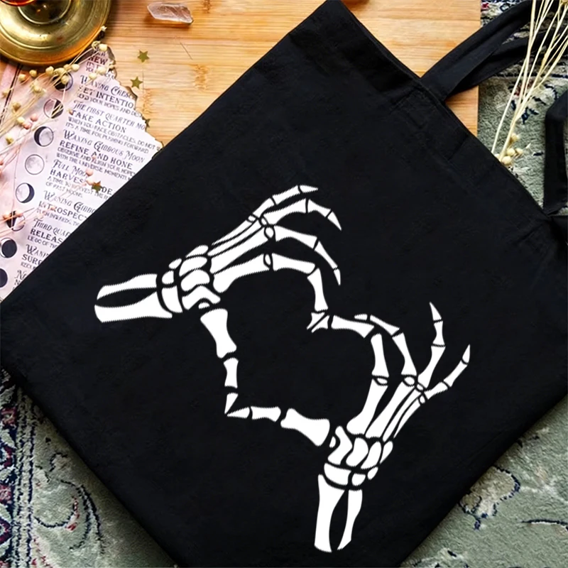 Skull Heart Vintage Design Women's Handbag Casual Skeleton Harajuku Style Canvas Tote Bags Ladies Reusable Portable Shoulder Bag
Skull Heart Vintage Design Women's Handbag Casual Skeleton Harajuku Style Canvas Tote Bags Ladies Reusable Portable Shoulder Bag
