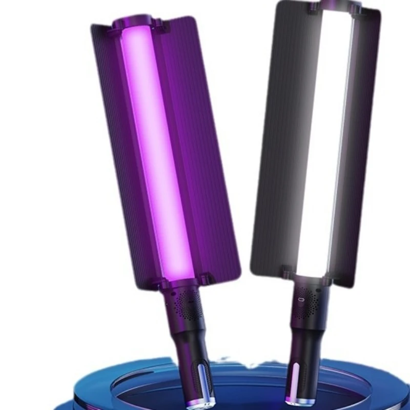 Handheld filling light stick portable shooting light sword external shooting mobile phone
Handheld filling light stick portable shooting light sword external shooting mobile phone