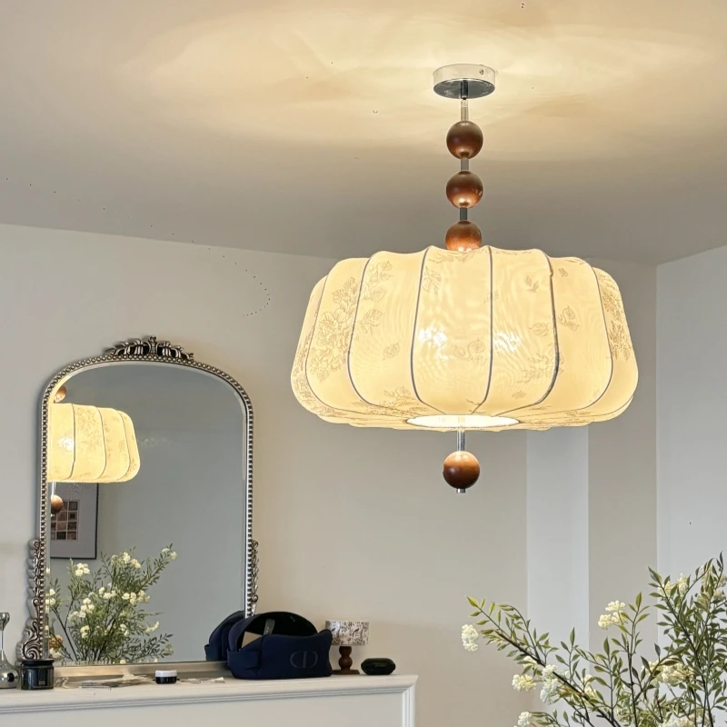 French medieval restaurant fabric pendant light art bedroom Dining table, tea table bar counter Indoor ceiling chandelier
French medieval restaurant fabric pendant light art bedroom Dining table, tea table bar counter Indoor ceiling chandelier