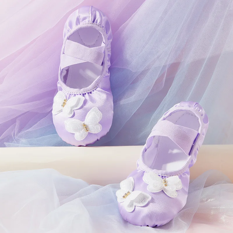 Premium Satin Ballet Dance Shoes with Wide Elastic Straps Soft Leather Sole, Breathable Ballet Slippers for Recitals Casual Wear
Premium Satin Ballet Dance Shoes with Wide Elastic Straps Soft Leather Sole, Breathable Ballet Slippers for Recitals Casual Wear