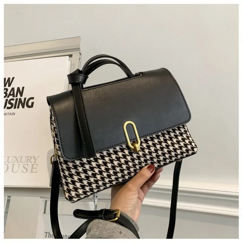 2024 Korea's new fashion women's bag fashion women bag handbag single-shoulder crossbody bag large-capacity bag
2024 Korea's new fashion women's bag fashion women bag handbag single-shoulder crossbody bag large-capacity bag