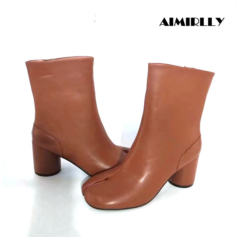 Fashionable Women's Tabi Ankle Boots Split Toe Design Block Heel Booties Ladies Autumn Winter Comfort Shoes Zipper Daily Wear
Fashionable Women's Tabi Ankle Boots Split Toe Design Block Heel Booties Ladies Autumn Winter Comfort Shoes Zipper Daily Wear
